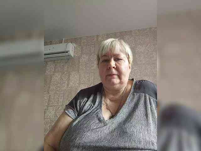 Alena61 webcam