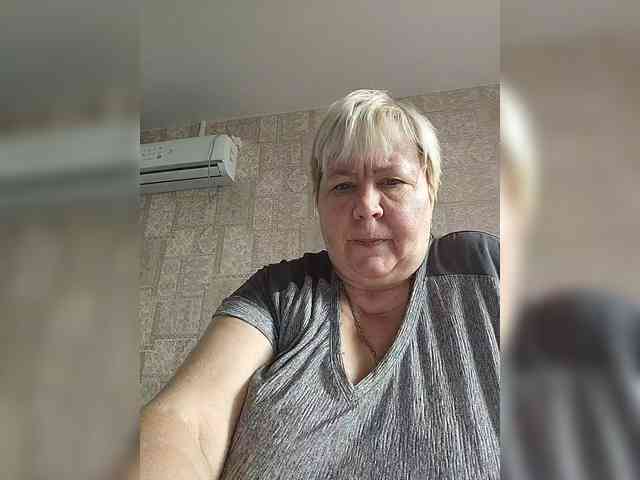 Alena61 webcam