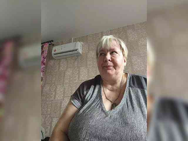 Alena61 webcam