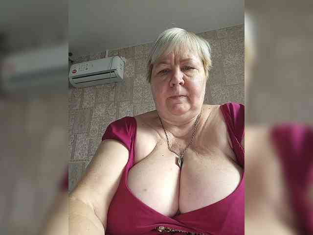 Alena61 webcam