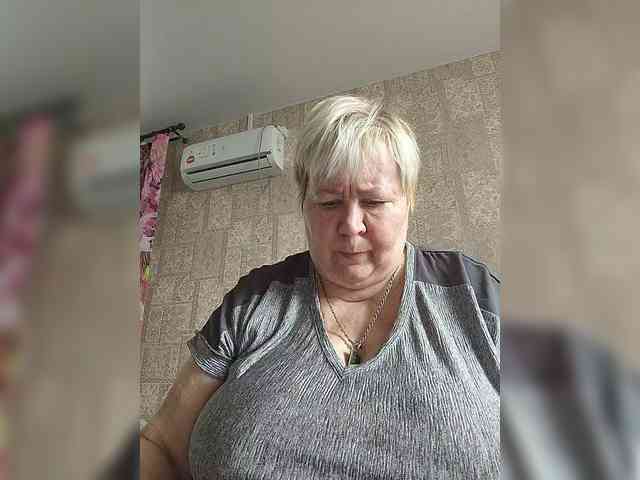 Alena61 webcam