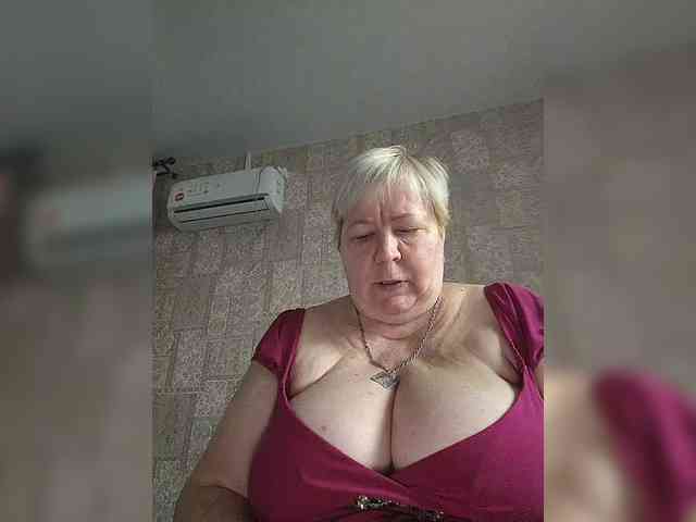 Alena61 webcam