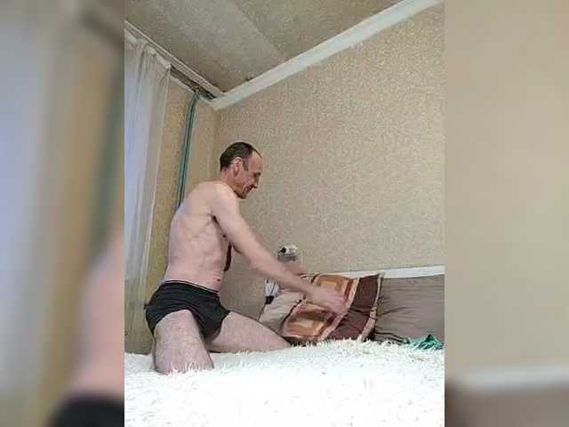 Entra en el chat con el modelo Love_is_life_2025 Love_is_life_2025