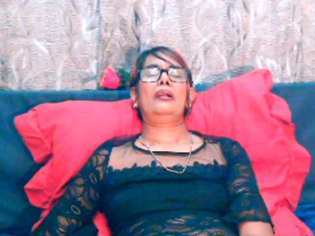 indianpreeti00x webcam
