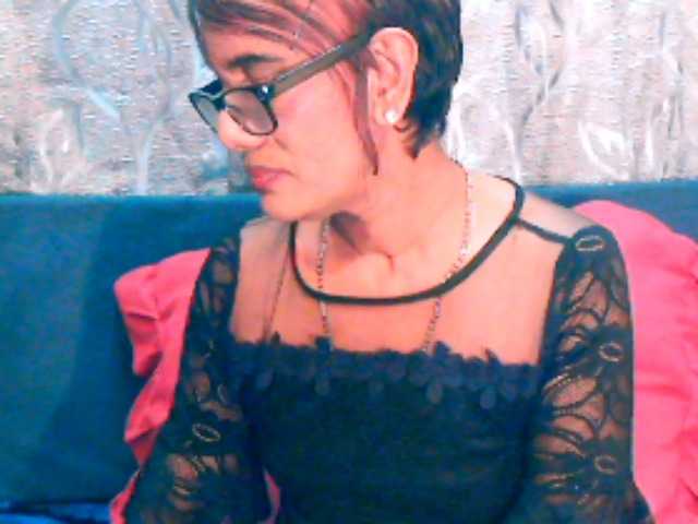 indianpreeti00x webcam
