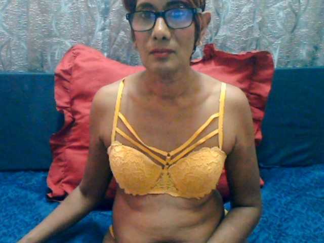 indianpreeti00x webcam