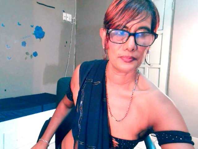 indianpreeti00x webcam