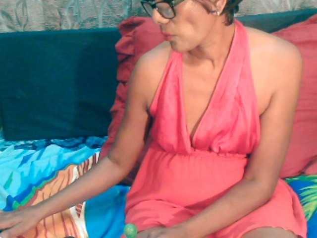 indianpreeti00x webcam