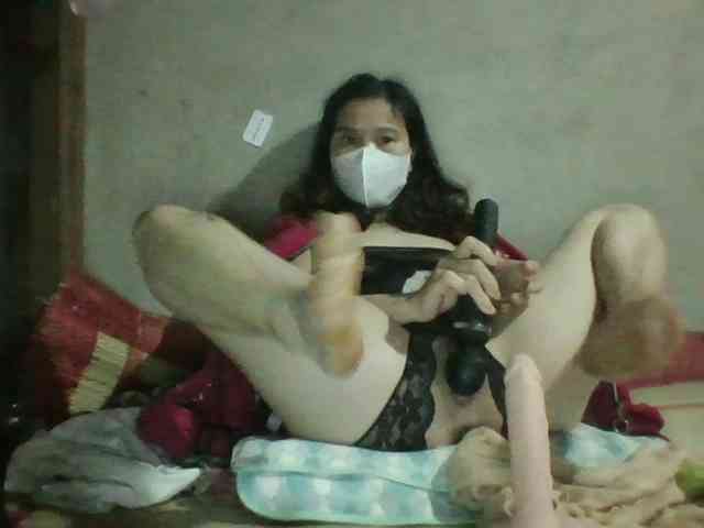 Sexy-ladyass89 webcam