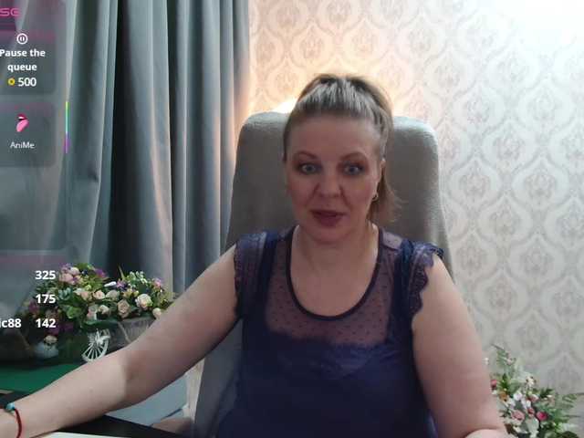 Veronika_Gold webcam