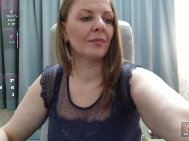 Veronika_Gold webcam