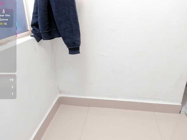 Analiaa18 webcam