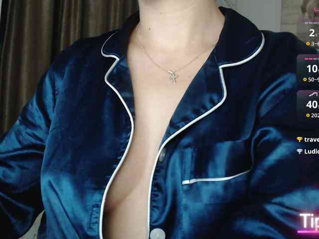 spicyPatchouli webcam