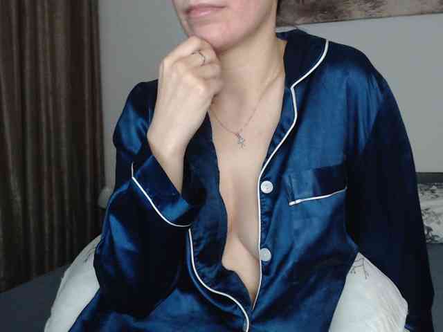 spicyPatchouli webcam