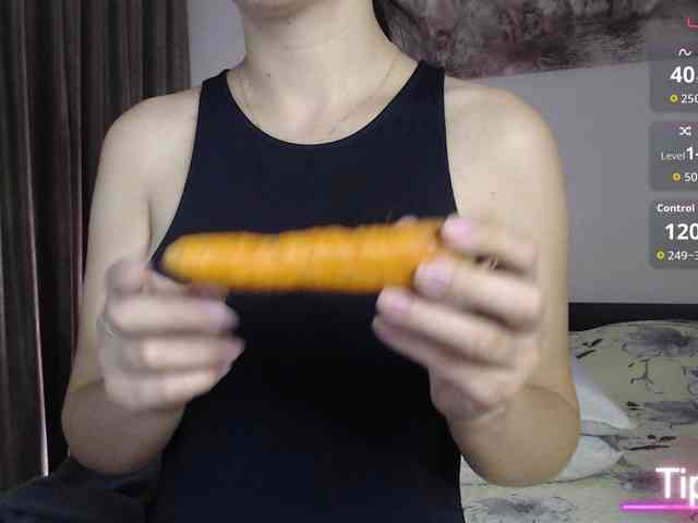 spicyPatchouli webcam