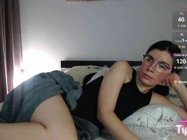 spicyPatchouli webcam