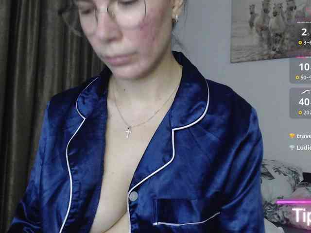 spicyPatchouli webcam