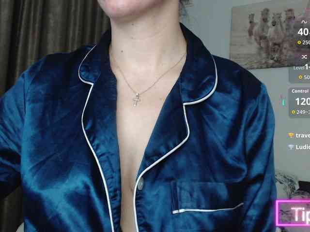 spicyPatchouli webcam