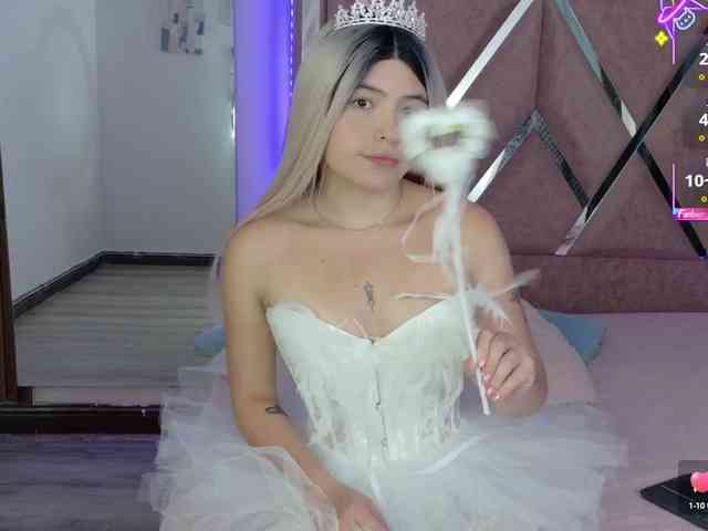 EimyAnistonCute webcam