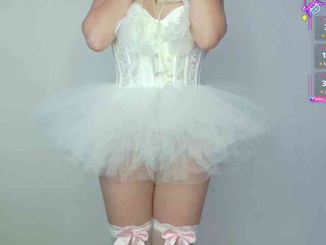 EimyAnistonCute webcam