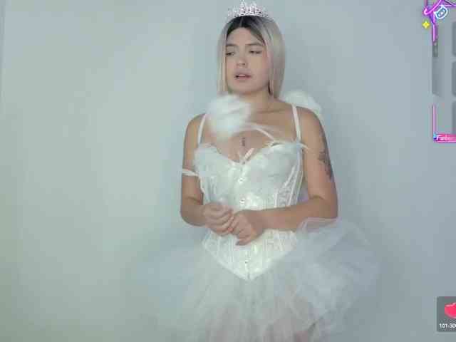 EimyAnistonCute webcam