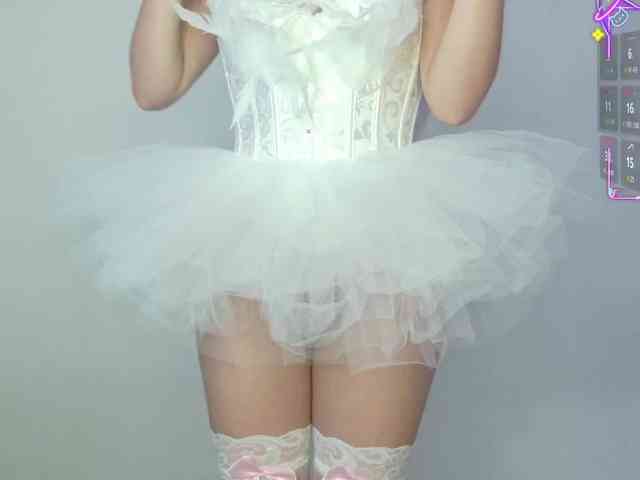 EimyAnistonCute webcam