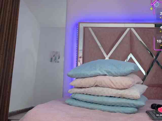 EimyAnistonCute webcam