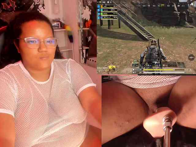 MhiaRey webcam