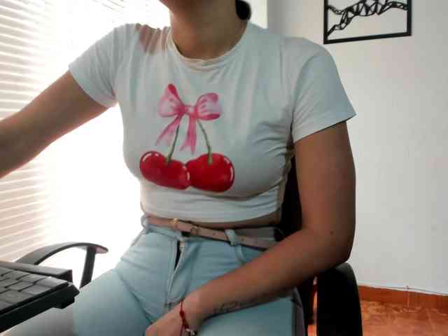 merlinaa-adams webcam