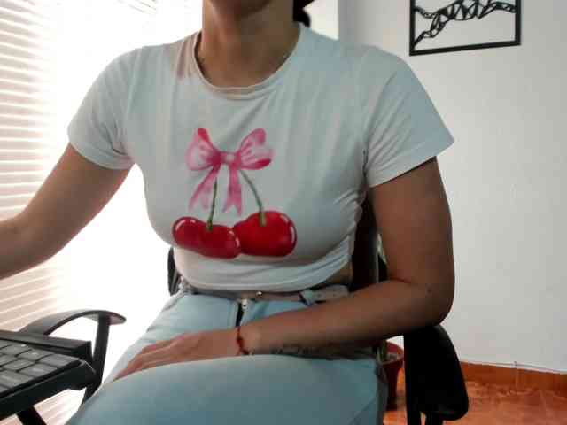 merlinaa-adams webcam