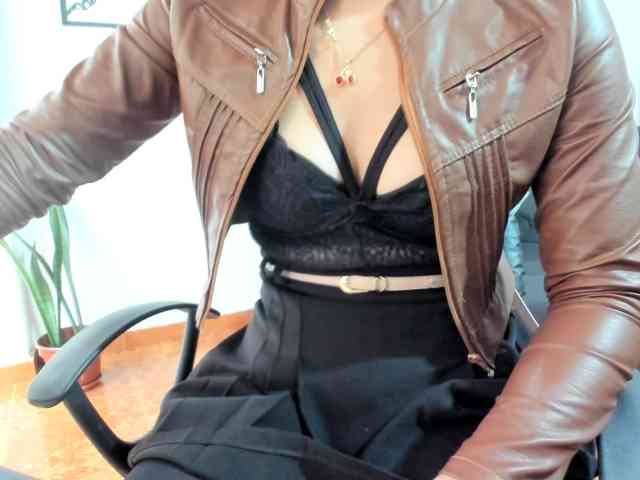 merlinaa-adams webcam