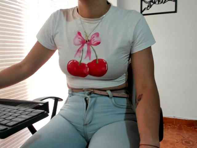 merlinaa-adams webcam