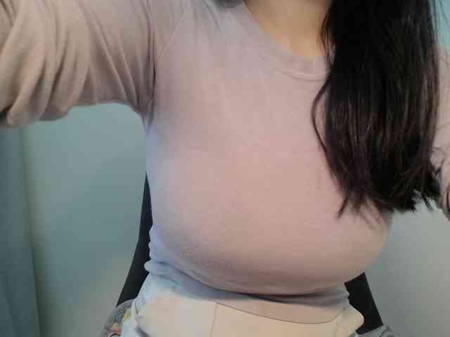 QueenHot92 webcam