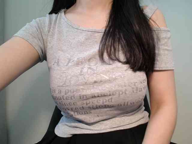 QueenHot92 webcam