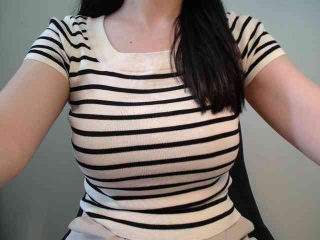QueenHot92 webcam