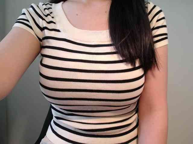 QueenHot92 webcam