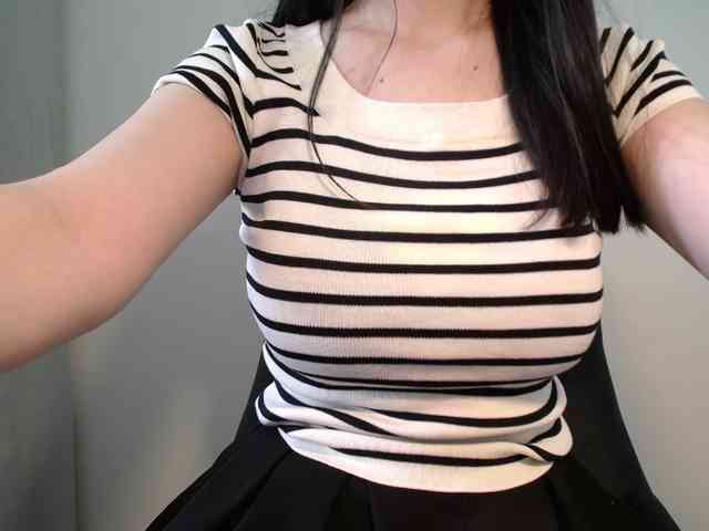 QueenHot92 webcam