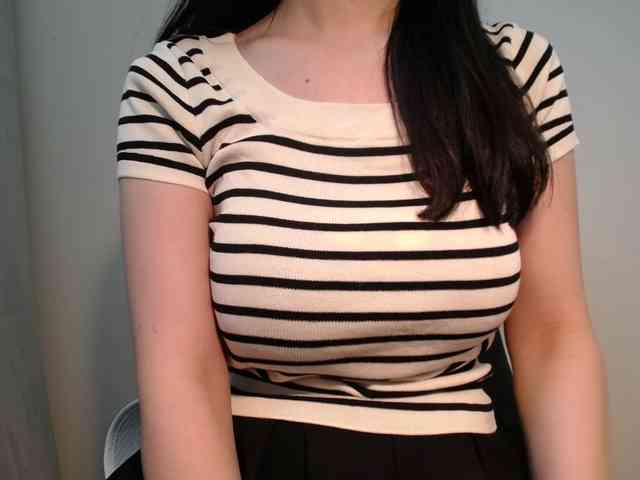 QueenHot92 webcam