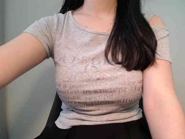 QueenHot92 webcam