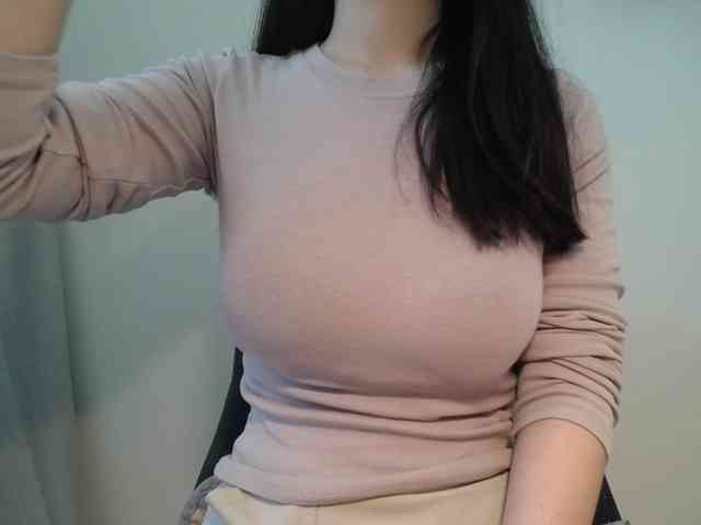 QueenHot92 webcam