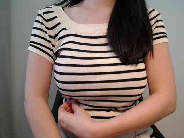 QueenHot92 webcam