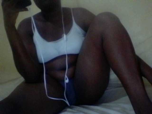 Sassy-Bella Live Cam on BongaCams