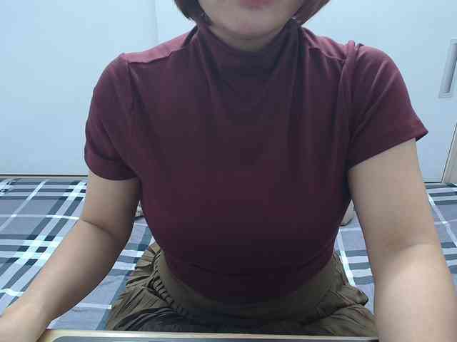 ElenaSex90 webcam