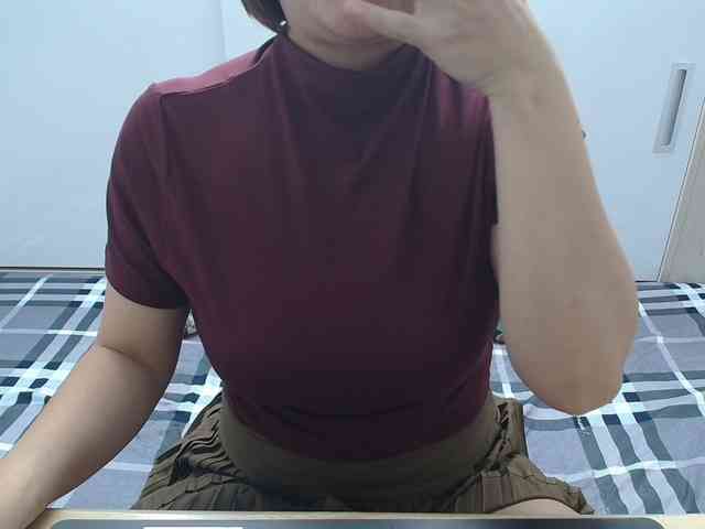 ElenaSex90 webcam