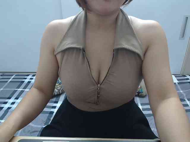 ElenaSex90 webcam