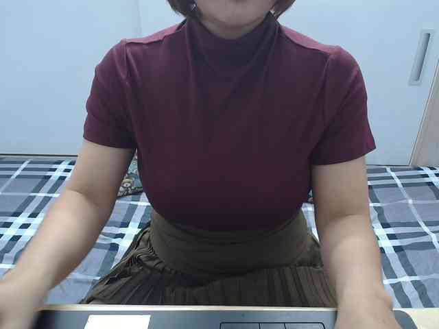 ElenaSex90 webcam