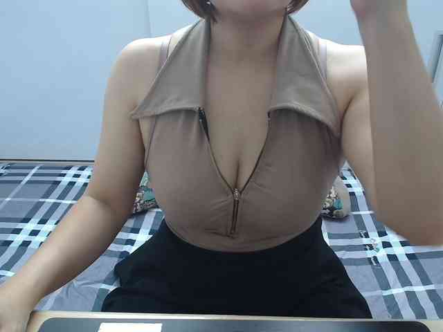 ElenaSex90 webcam