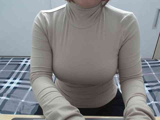 ElenaSex90 webcam