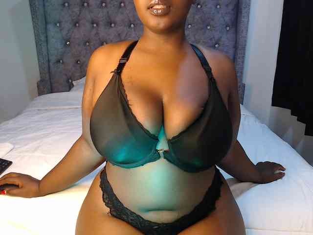 sexy-chocco webcam
