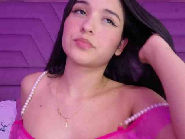 SophieeJacobs webcam
